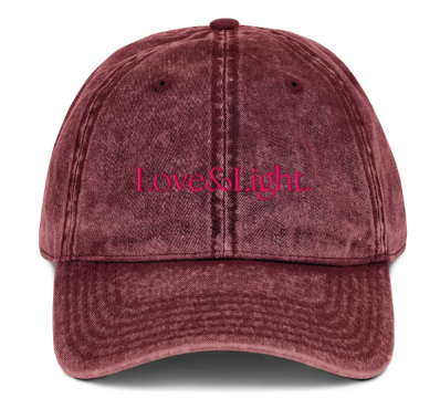 Rossmore. Stone Wash Love & Light Hat